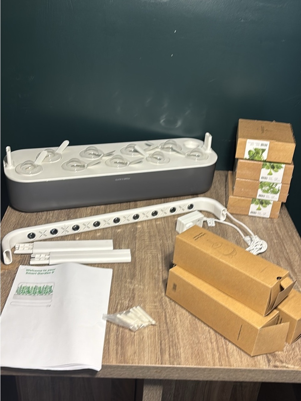 Click & Grow Smart Garden 9 Indoor Herb Garden Kit - Picture 5 of 7